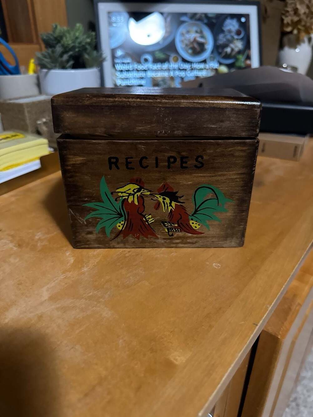 Vintage Nevco Recipes Box with Chickens Made in Japan – The Gentleman's Stache,
